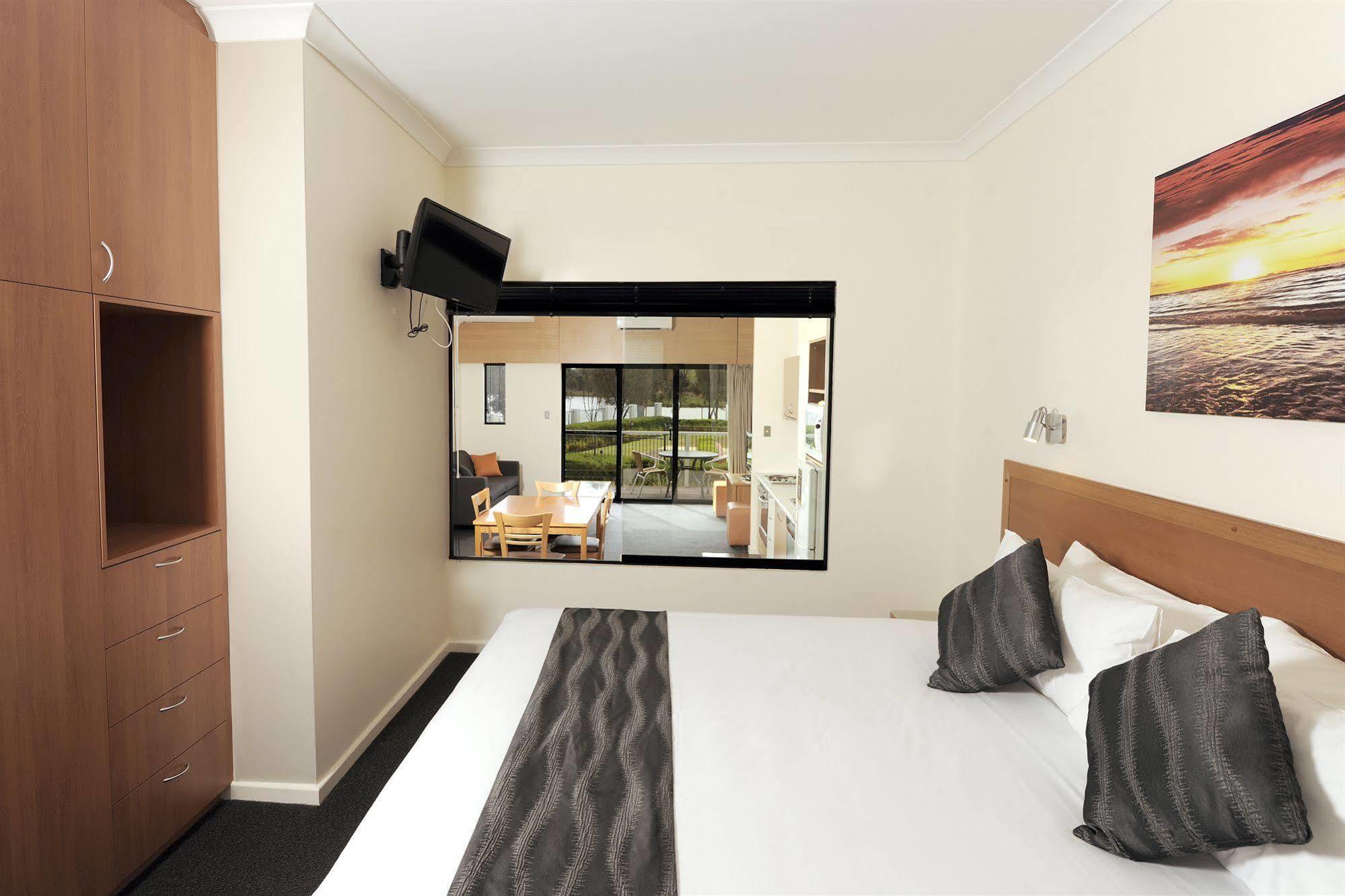 Assured Ascot Quays Apartment Hotel Perth Eksteriør bilde