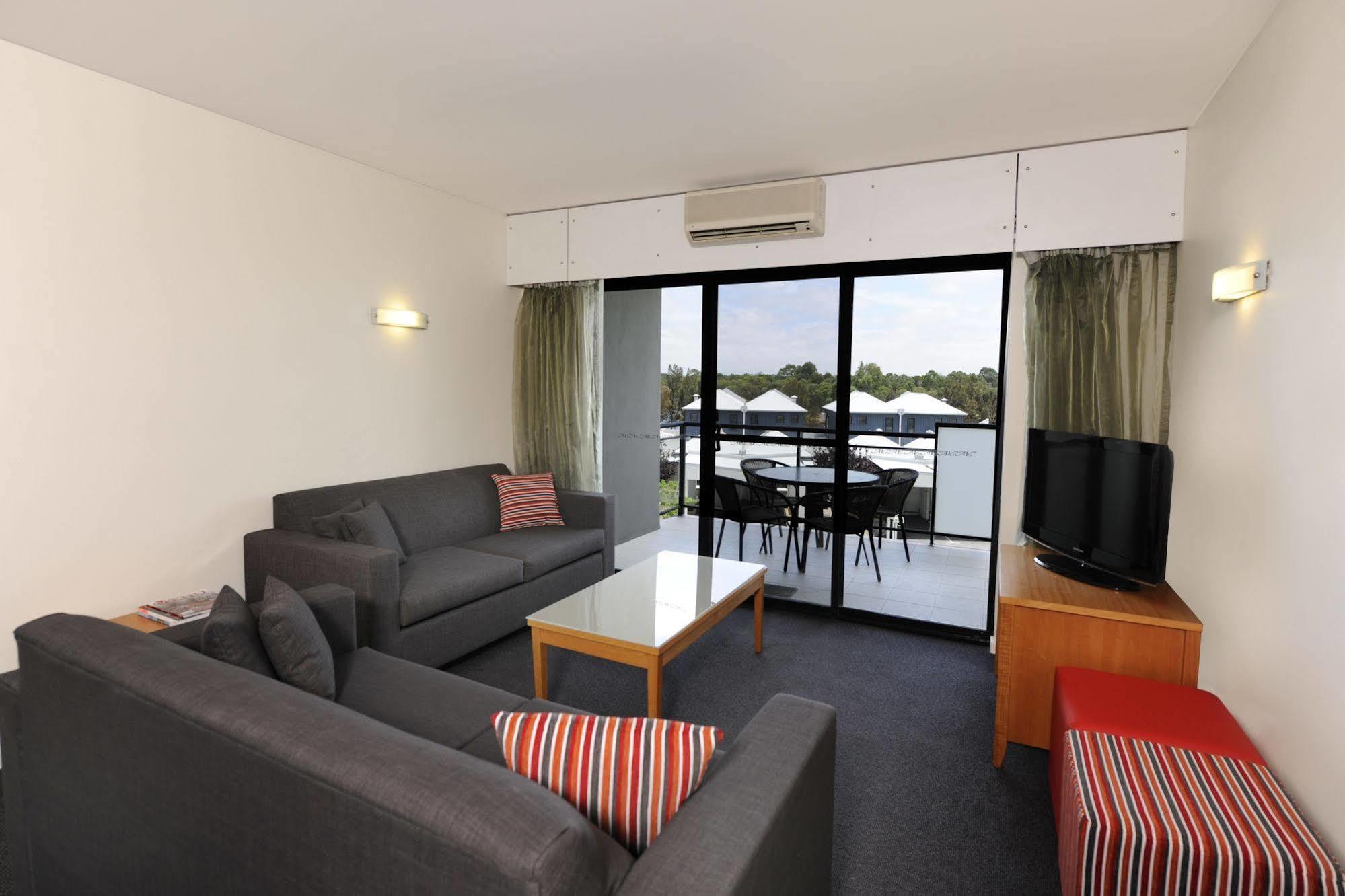 Assured Ascot Quays Apartment Hotel Perth Eksteriør bilde
